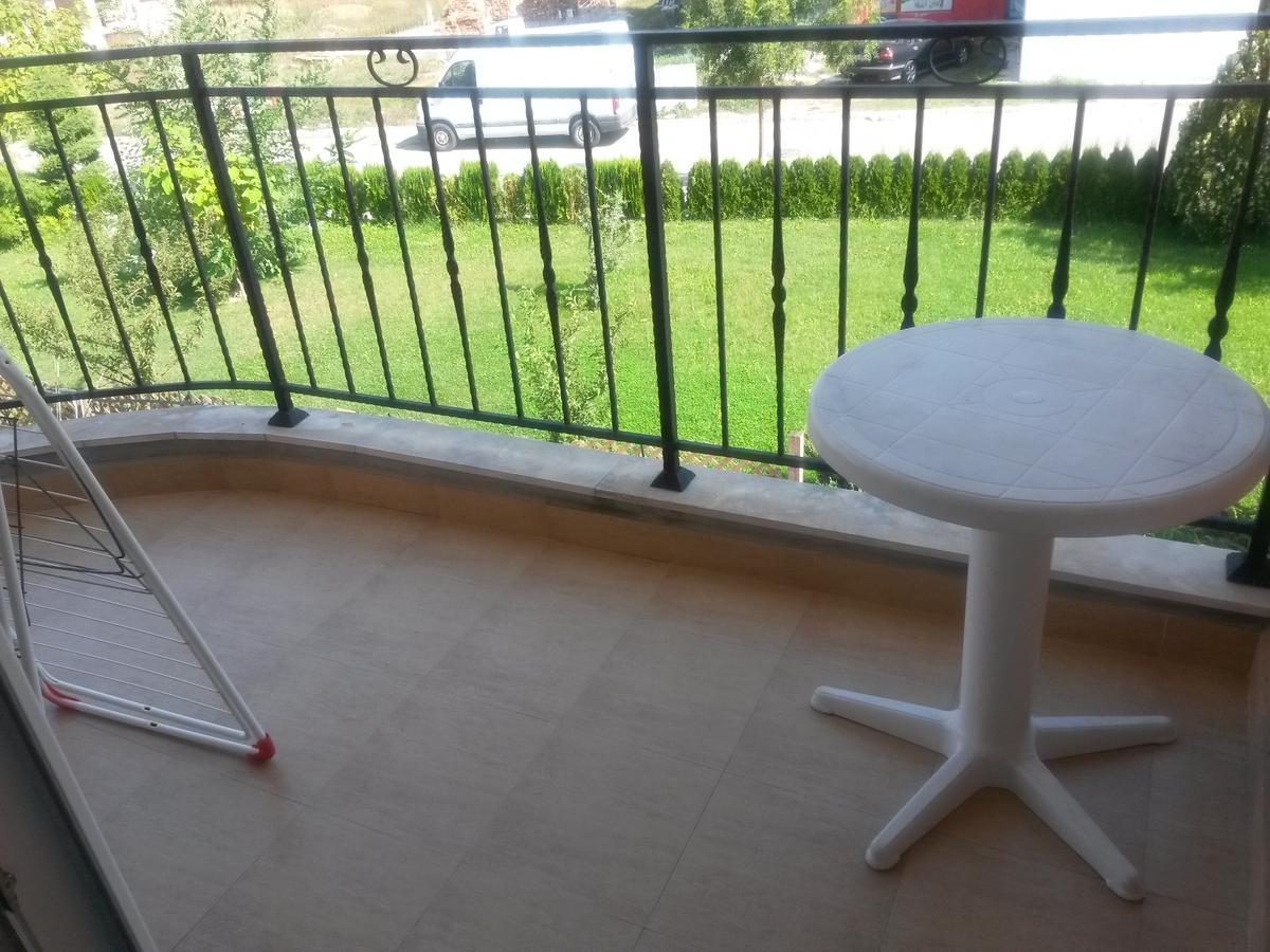 Hotel Black Sea - Breakfast, Pool & Free Parking Obzor Exterior foto